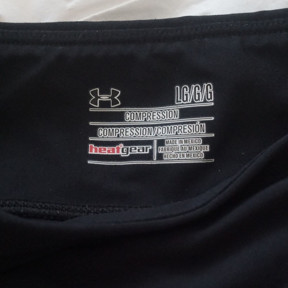 Under Armour UA HeatGear 15 in. Capri Legging